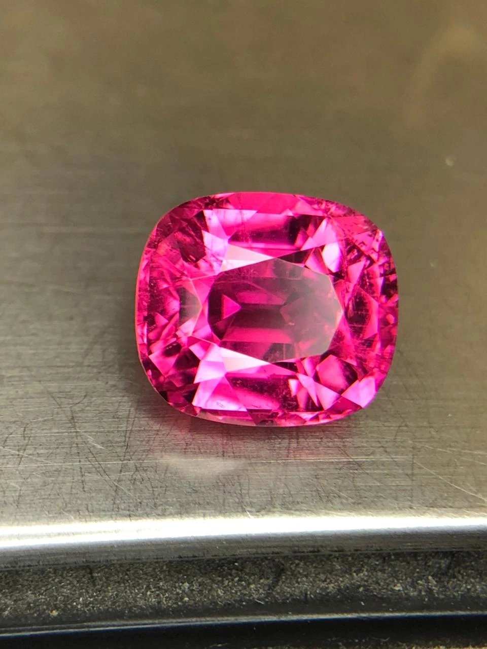 Neon Pink Rubellite 5.8 carats in Cushion Cut from Afghanistan — view 3